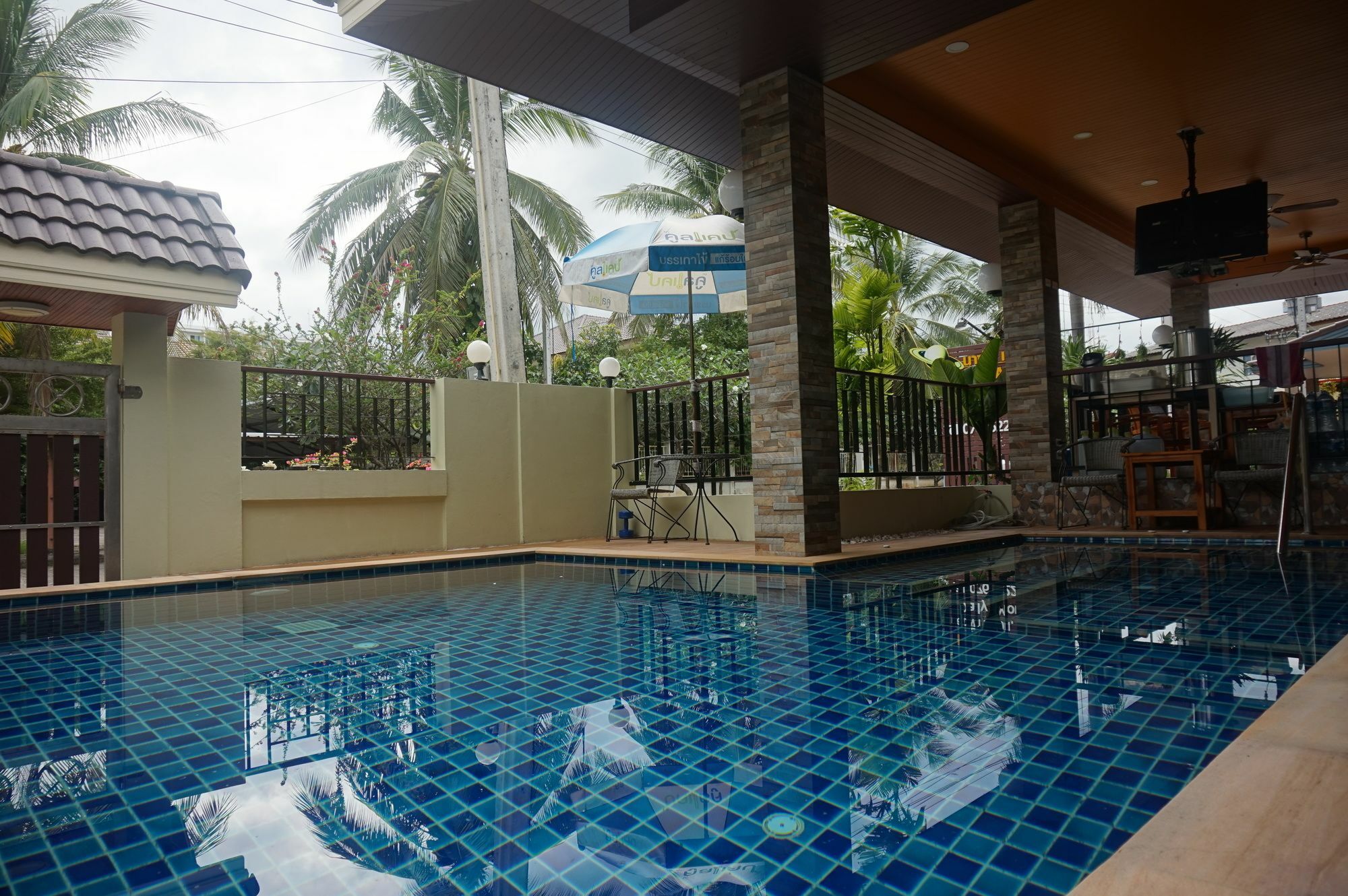 דירות Phuket Nasa Mansion מראה חיצוני תמונה